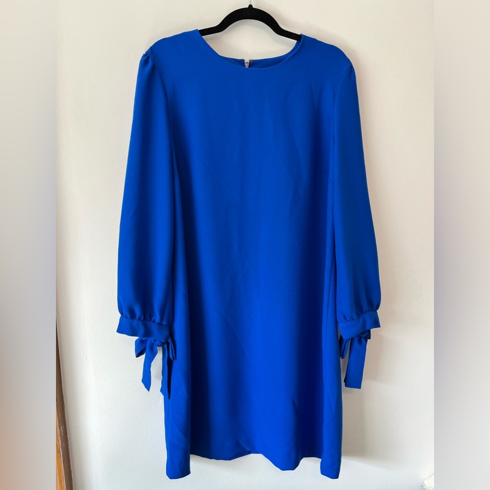 Banana Republic blue medium length dress size 14